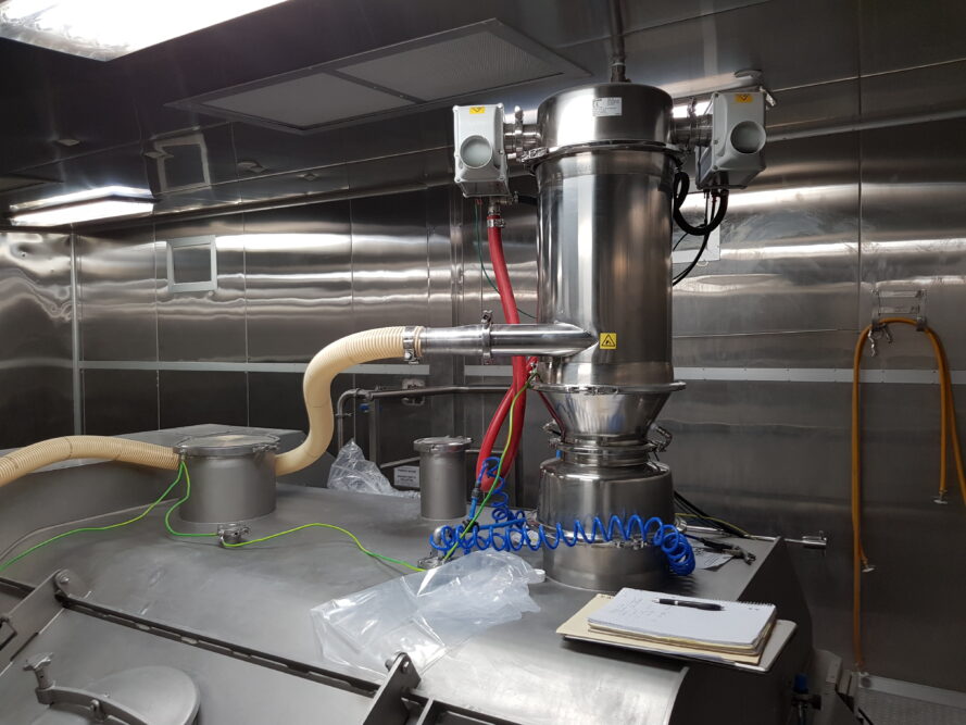 A pneumatic products installed piab piflow vacuum conveying system